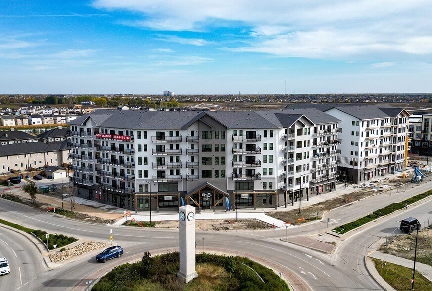 1500 Bison Dr, Winnipeg, MB à louer - Photo du bâtiment - Image 1 de 11