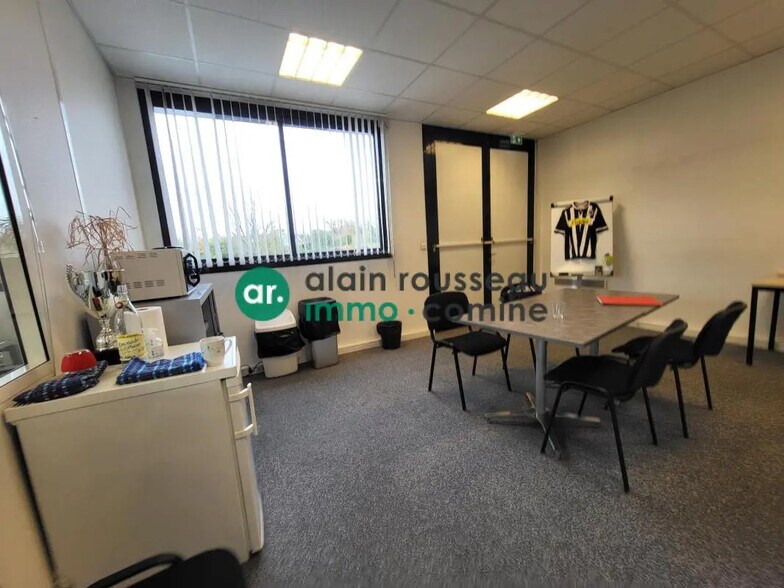 Bureau dans Angers à louer - Photo du bâtiment - Image 2 de 3
