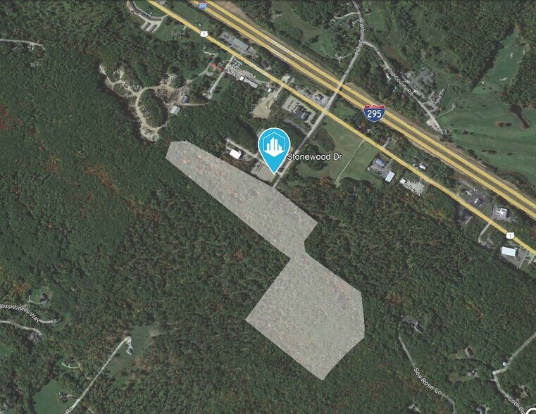 100 Stonewood Dr, Freeport, ME à vendre - Photo du bâtiment - Image 1 de 2