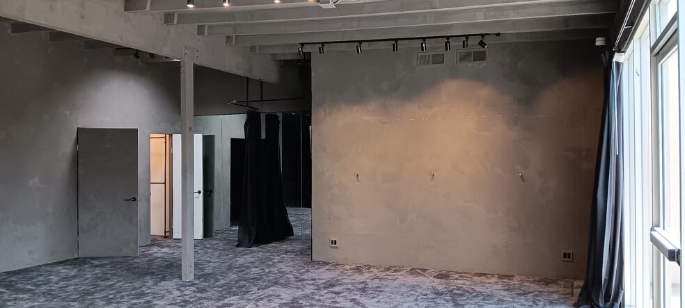 306 N Flores St, Los Angeles, CA for lease - Interior Photo - Image 3 of 7