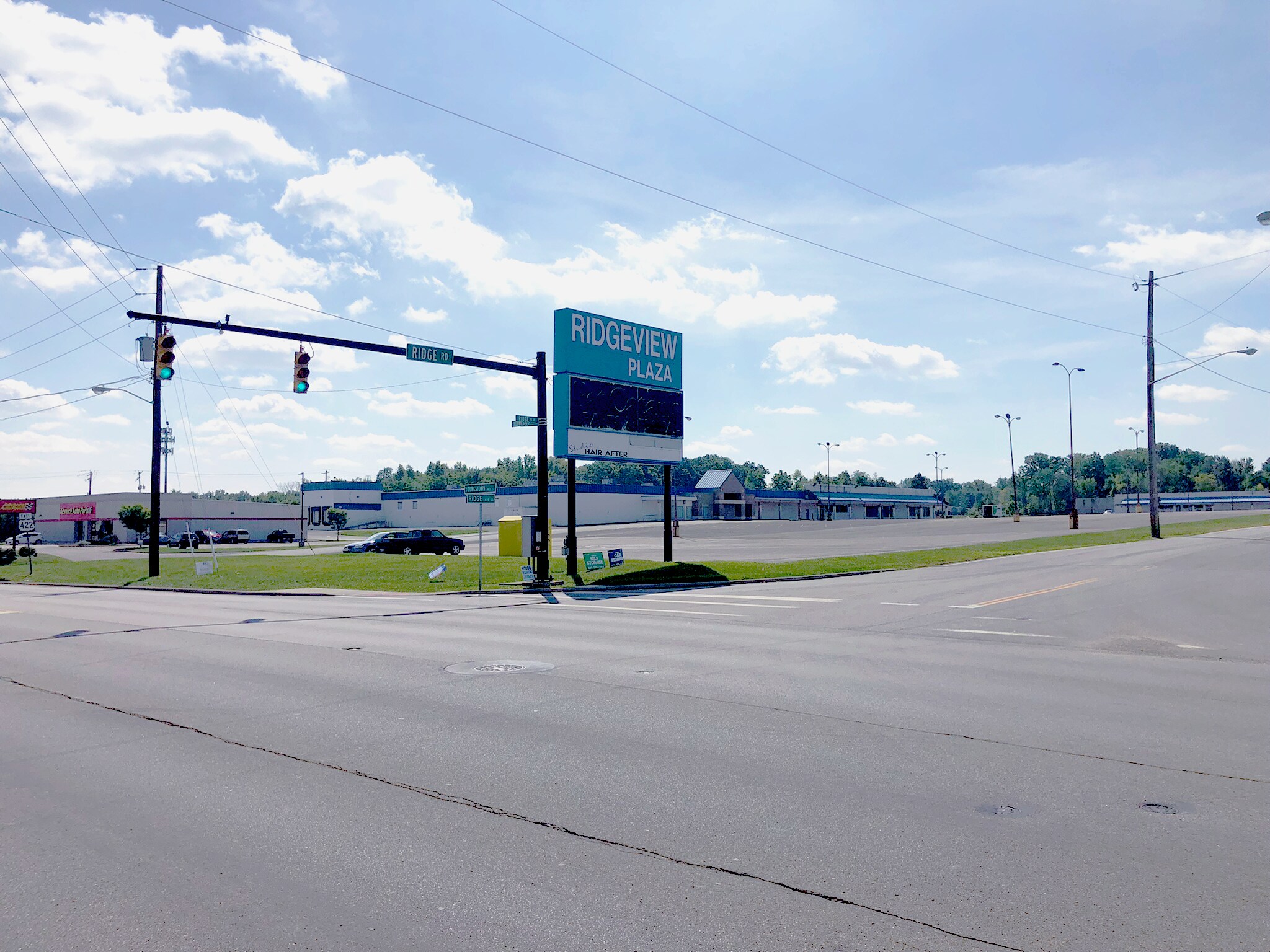 1923 Ridge Rd SE, Warren, OH à vendre Photo du bâtiment- Image 1 de 7