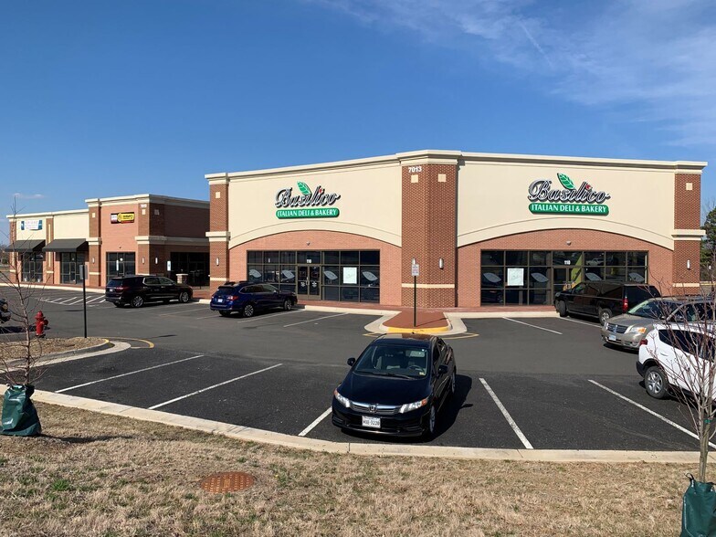 7019 Harrison Rd, Fredericksburg, VA à louer - Photo du bâtiment - Image 2 de 3