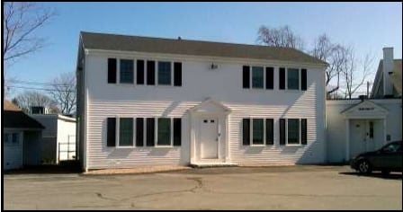 32 Wianno Ave, Osterville, MA for lease - Primary Photo - Image 1 of 6