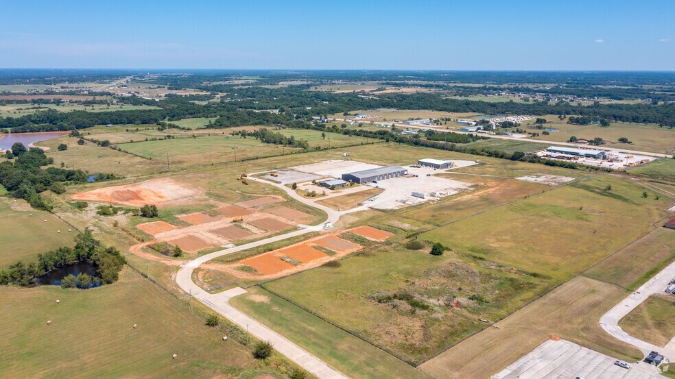 41500 Wolverine Rd, Shawnee, OK à vendre - Photo du bâtiment - Image 2 de 34