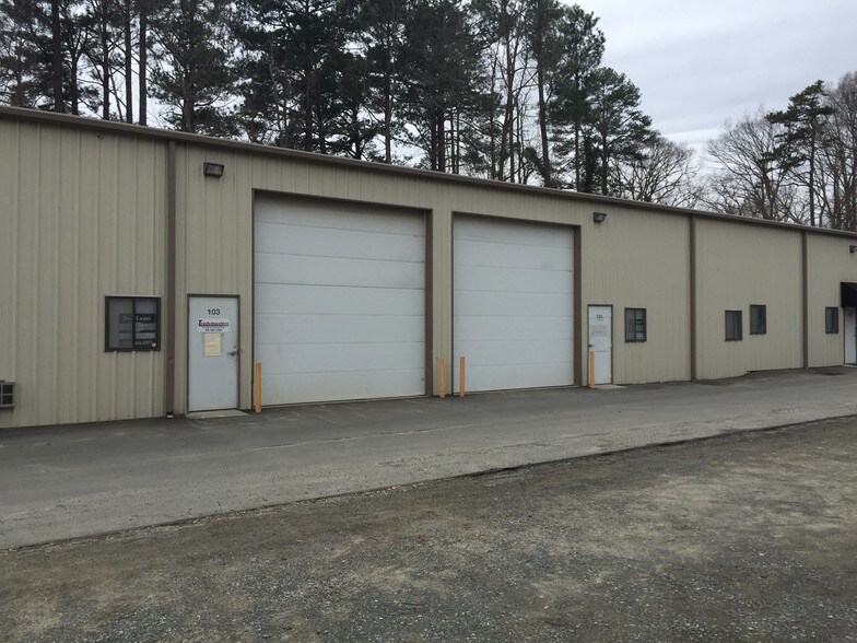 4528 Hillsborough Rd, Durham, NC for lease - Building Photo - Image 2 of 2