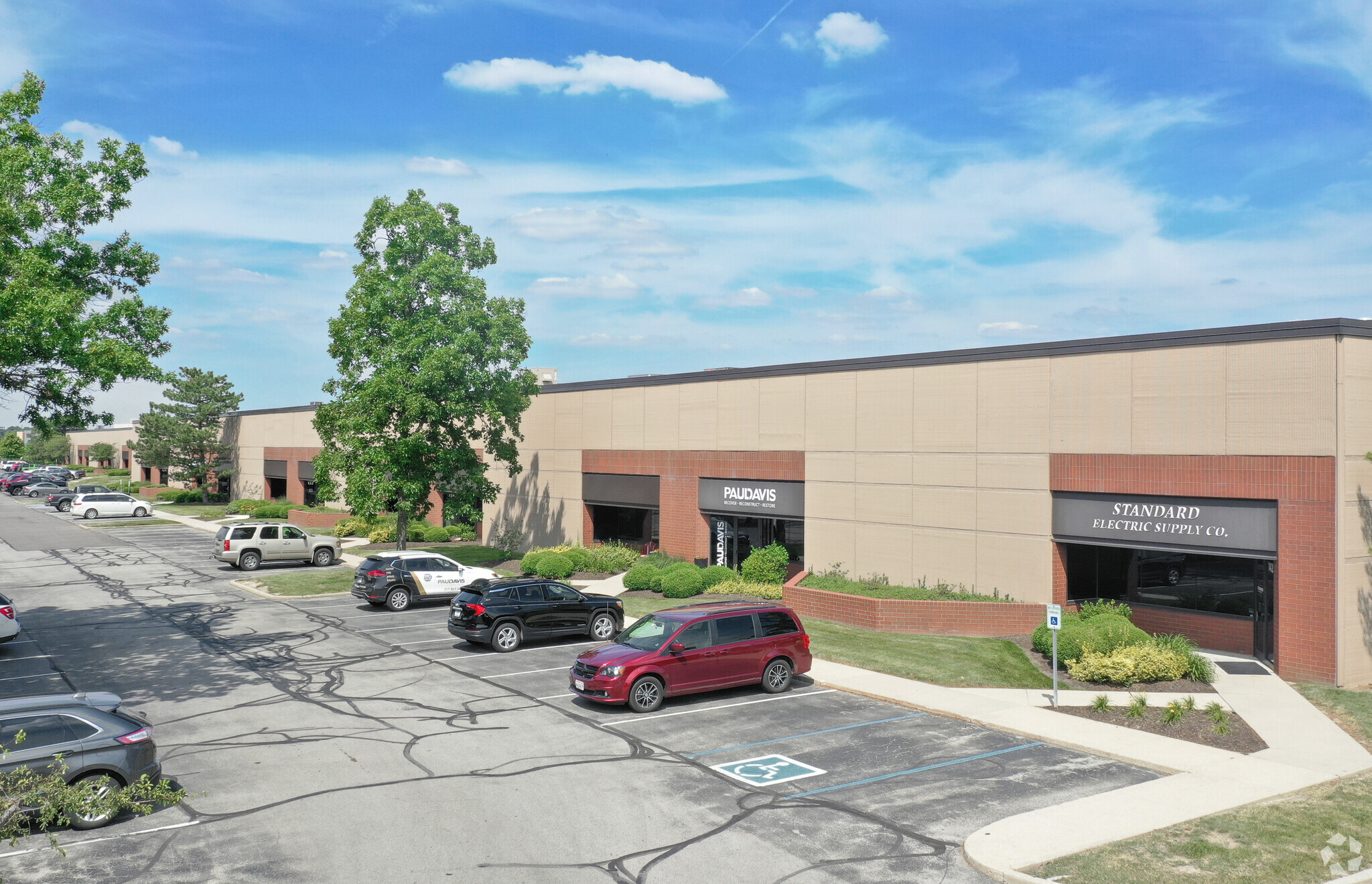 9900 Westpoint Dr, Indianapolis, IN for lease Primary Photo- Image 1 of 3