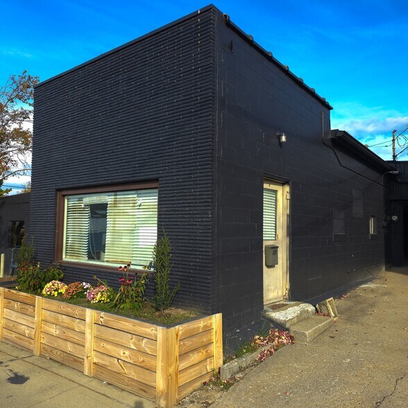 443 W Walnut St, Danville, KY à louer - Photo du bâtiment - Image 2 de 14