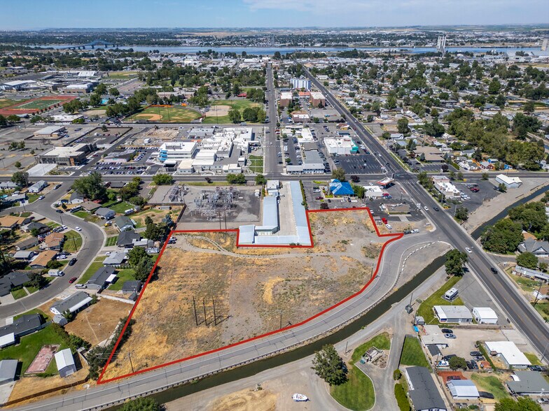 18 W 12th Pl, Kennewick, WA à vendre - Aérien - Image 3 de 9