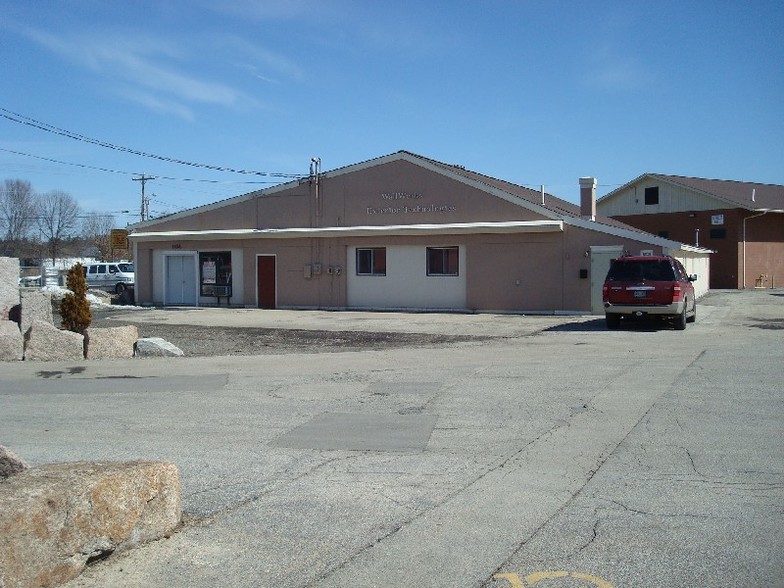 74 Powers St, Milford, NH for sale - Building Photo - Image 3 of 7