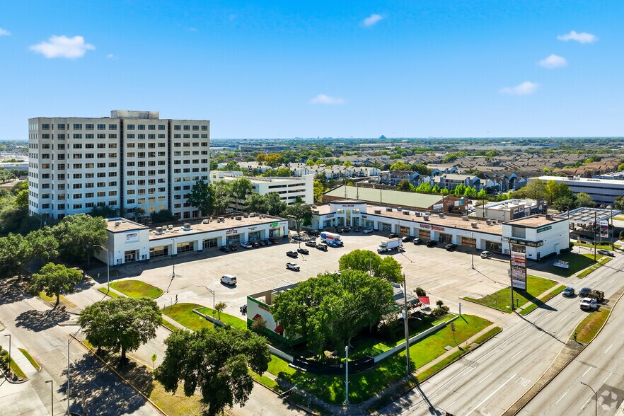 9801-9819 Bissonnet St, Houston, TX à louer - Aérien - Image 3 de 16