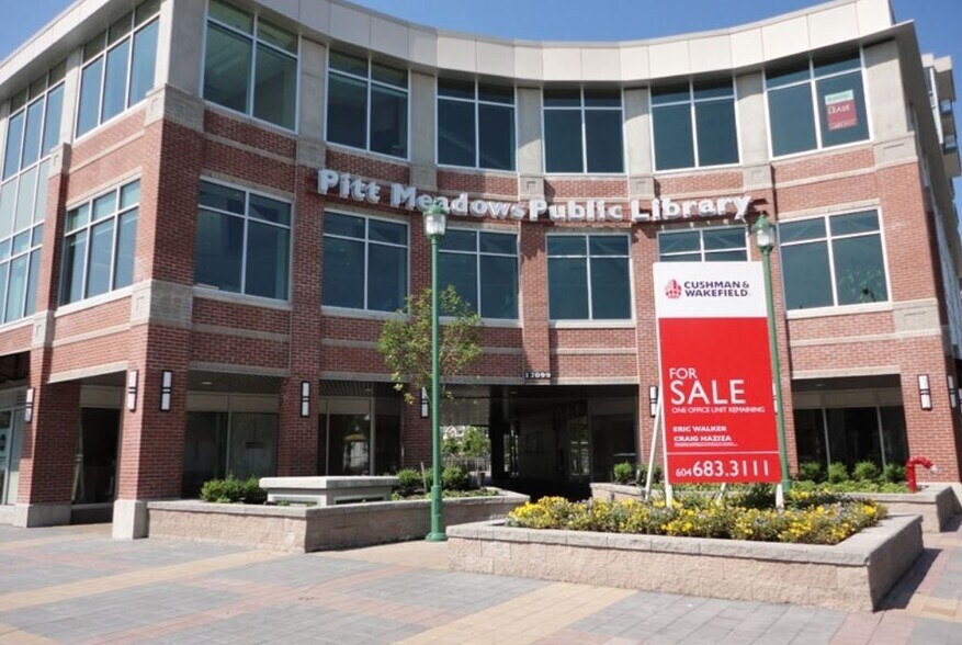 12099 Harris Rd, Pitt Meadows, BC à vendre - Photo principale - Image 1 de 1