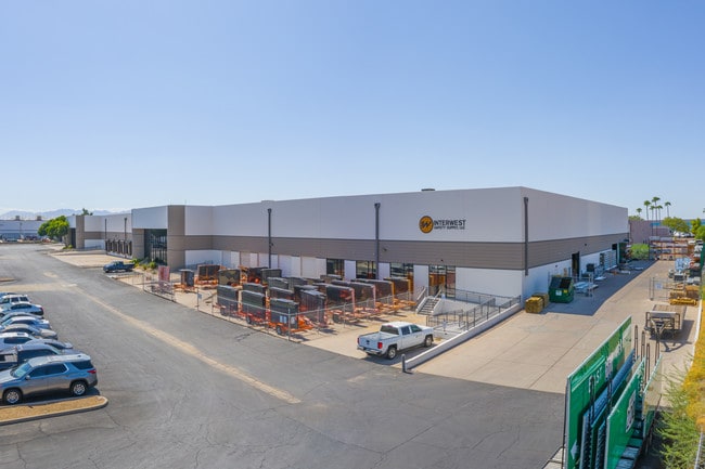 Plus de détails pour 5302 W Buckeye Rd, Phoenix, AZ - Industriel à louer