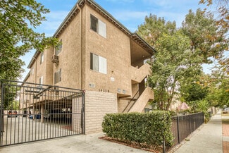 Plus de détails pour 14239 Gilmore St, Van Nuys, CA - Multi-résidentiel à vendre