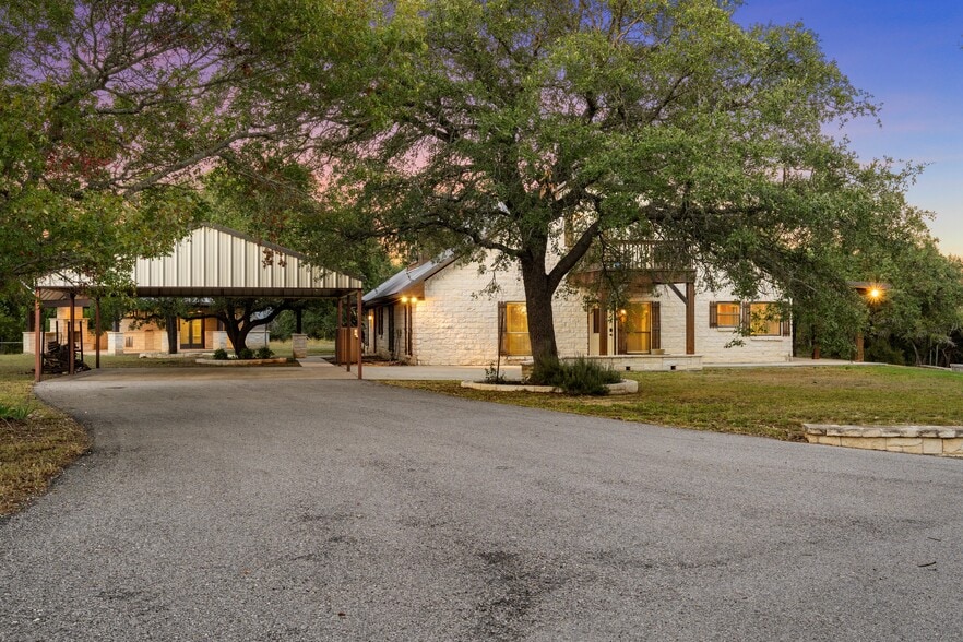 1875 County Road 100, Purmela, TX for sale - Primary Photo - Image 1 of 91