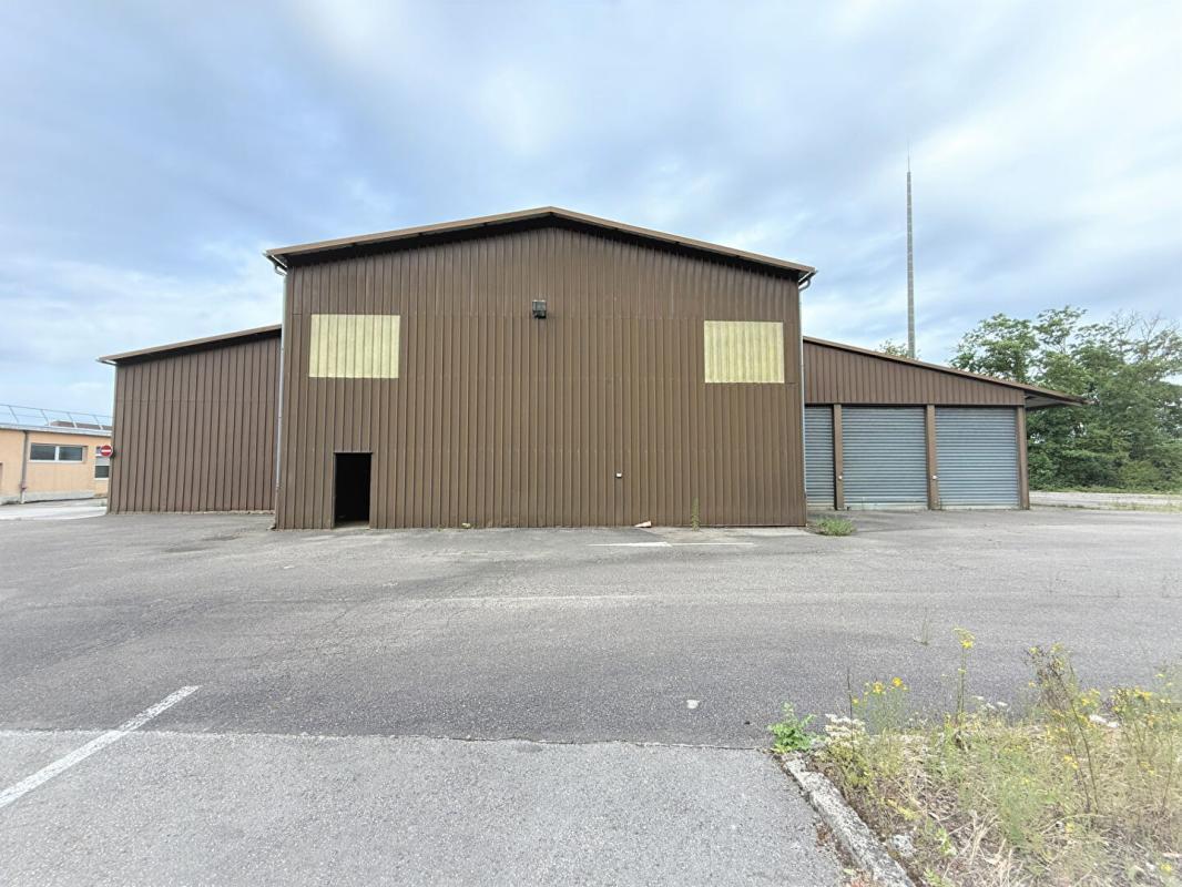 Flex in Besancon for sale Building Photo- Image 1 of 19