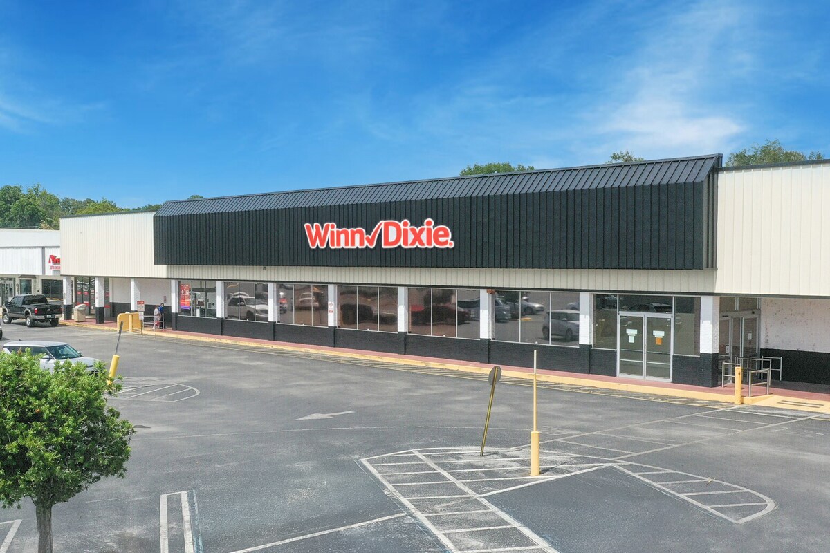 4810 Allen Rd, Zephyrhills, FL for lease Building Photo- Image 1 of 6