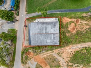 39 Brookside Cir, Candler, NC for lease Interior Photo- Image 2 of 29