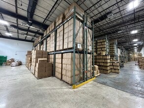 2700 Gateway Dr, Pompano Beach, FL for lease Interior Photo- Image 2 of 7