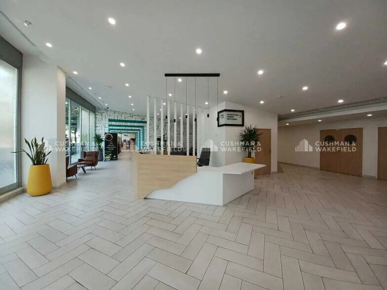 40 Boulevard De Dunkerque, Marseille à louer - Hall d’entrée - Image 2 de 8