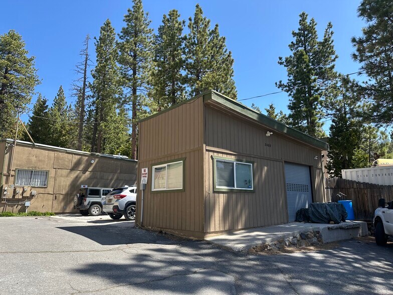 8463 Speckled ave, Kings Beach, CA à vendre - Photo du bâtiment - Image 3 de 5