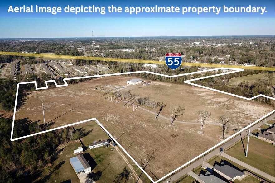 Flex Building and Land For Sale portefeuille de 2 propriétés à vendre sur LoopNet.ca - Photo du bâtiment - Image 2 de 5