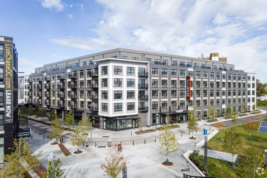 680 Rhode Island Ave NE, Washington, DC à louer - Photo du bâtiment - Image 2 de 56