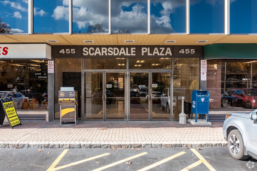 455 Central Park Ave, Scarsdale, NY à louer - Photo du bâtiment - Image 3 de 4