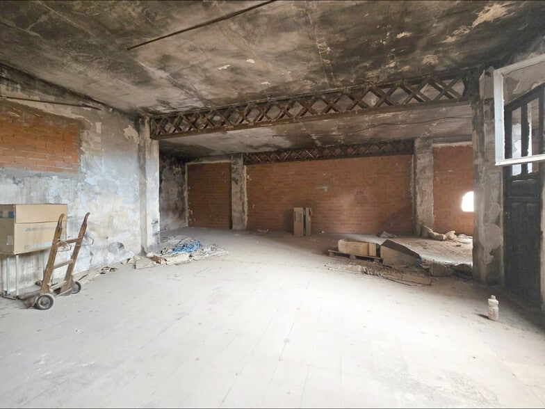 Industrial in Aspe, Alicante for sale - Interior Photo - Image 2 of 6