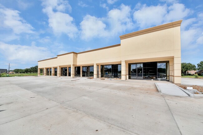 More details for 3420 FM 723, Rosenberg, TX - Retail for Lease