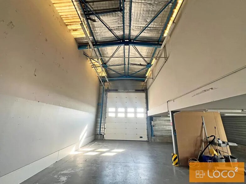12 Rue Louis Breguet, Cornebarrieu for lease - Interior Photo - Image 2 of 11