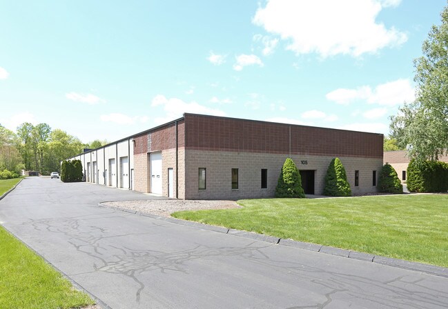 Plus de détails pour 105 W Dudley Town Rd, Bloomfield, CT - Industriel à louer