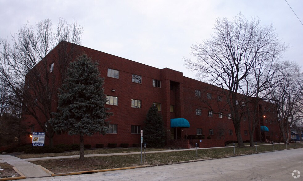509-511 W Capitol Ave, Springfield, IL à vendre - Photo du bâtiment - Image 2 de 14