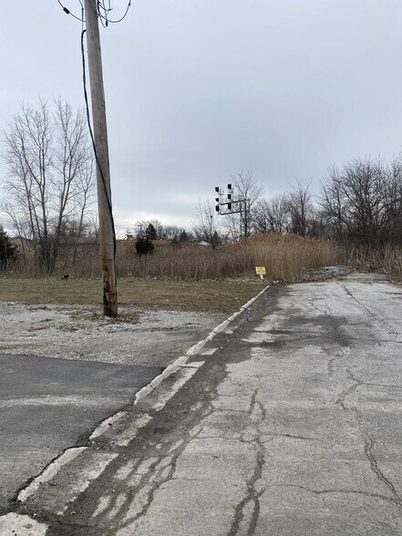 80 Taft dr, South Holland, IL à vendre - Photo du bâtiment - Image 3 de 3