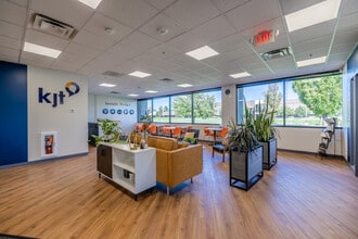 500 Canal View Blvd, Rochester, NY for lease Interior Photo- Image 2 of 6