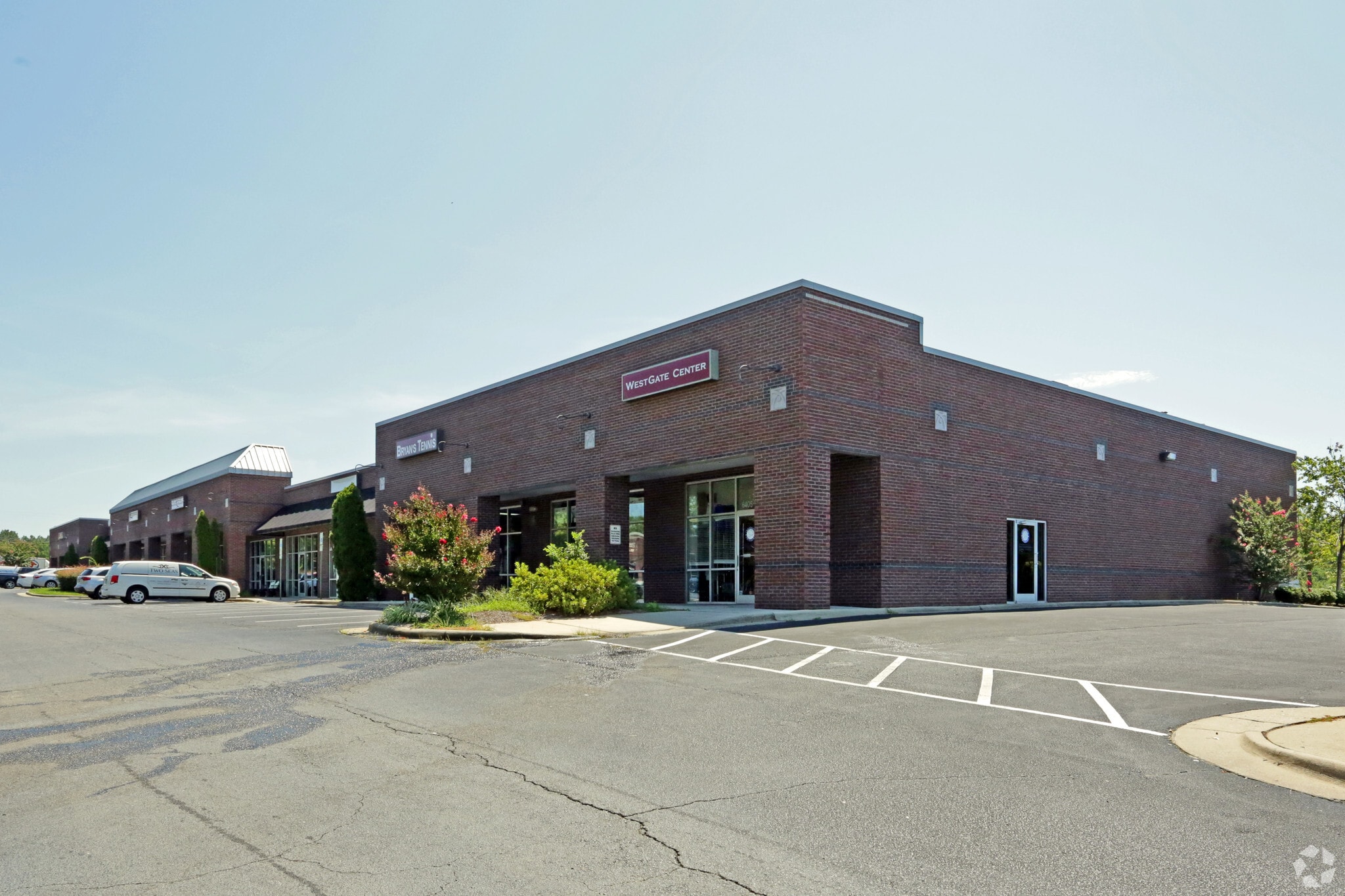 6405 Westgate Rd, Raleigh, NC for lease Primary Photo- Image 1 of 8