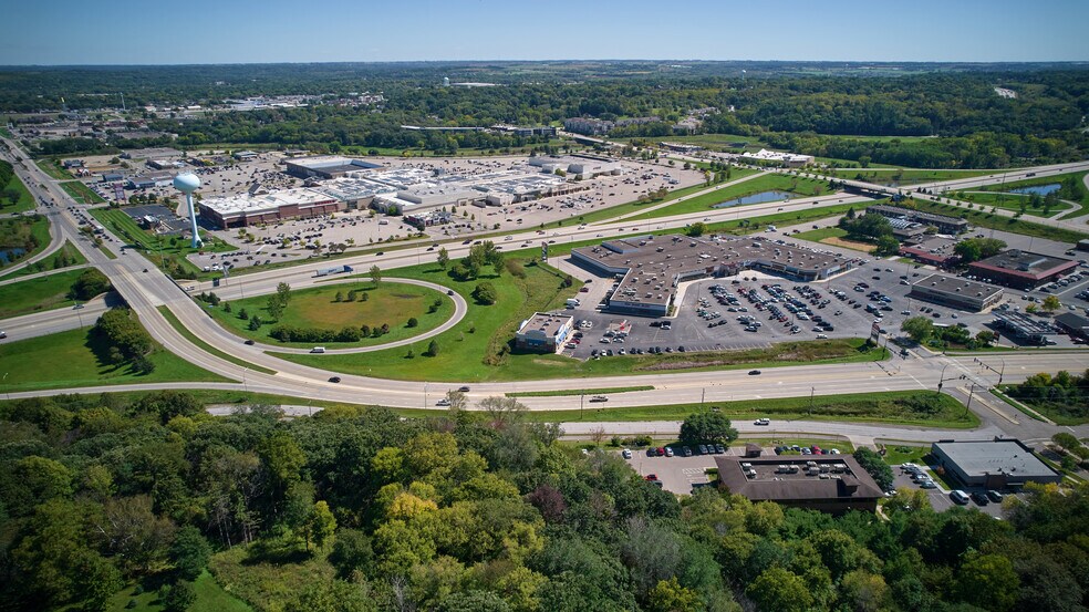 1290-1300 Salem Rd SW, Rochester, MN à louer - Photo du bâtiment - Image 3 de 15