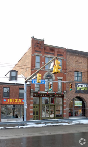 2222 E Carson St, Pittsburgh, PA for sale - Primary Photo - Image 1 of 13