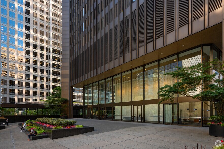 1001 4th Ave, Seattle, WA à louer - Photo du bâtiment - Image 3 de 9