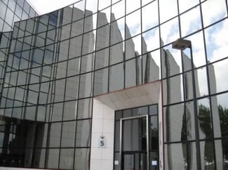 More details for 5 Place Copernic, Évry - Office for Lease