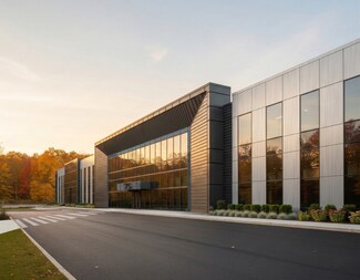 Plus de détails pour 75 Sam Fonzo Dr, Beverly, MA - Local d'activités à louer