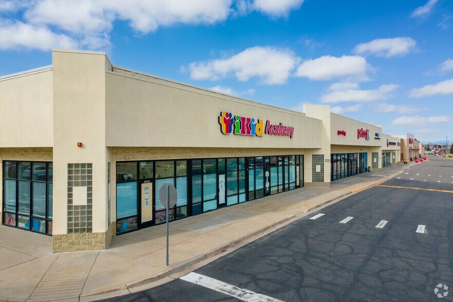 16910-17062 E Quincy Ave, Aurora, CO à louer - Photo du bâtiment - Image 3 de 10