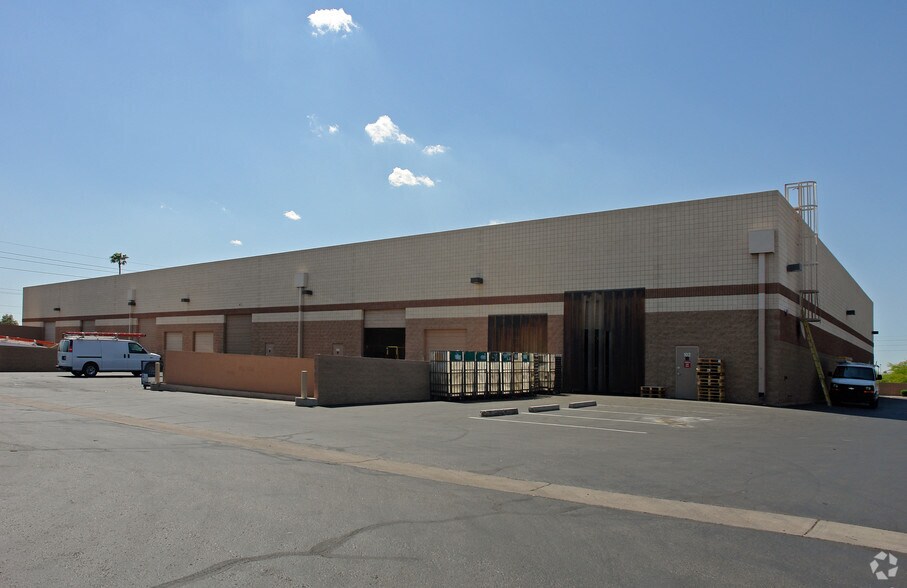 1230 W Southern Ave, Tempe, AZ à louer - Photo du bâtiment - Image 2 de 3