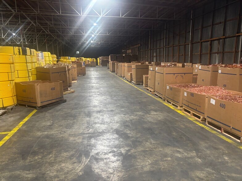 1020 W Irish St, Greeneville, TN à louer - Photo du bâtiment - Image 3 de 5