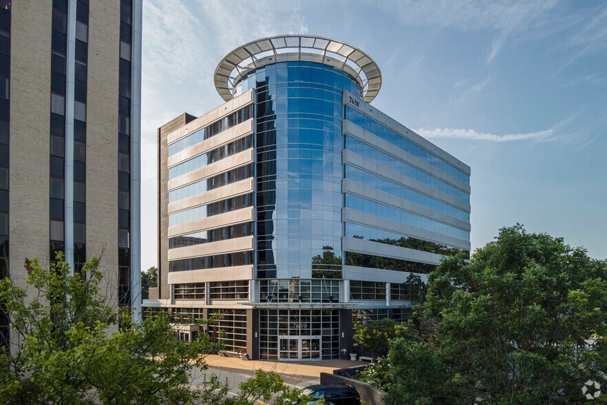 7619 Little River Tpke, Annandale, VA for lease - Building Photo - Image 1 of 11