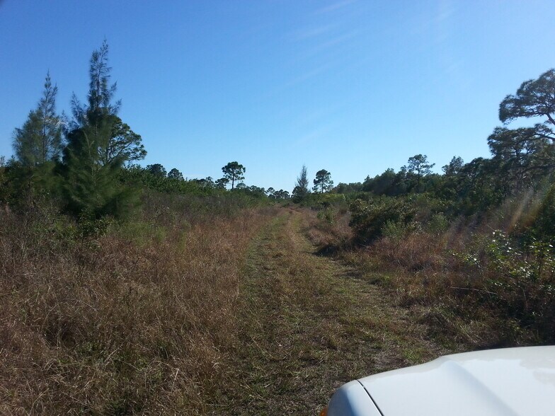 0 Cattle Dock Point, Port Charlotte, FL à vendre - Photo du bâtiment - Image 2 de 3