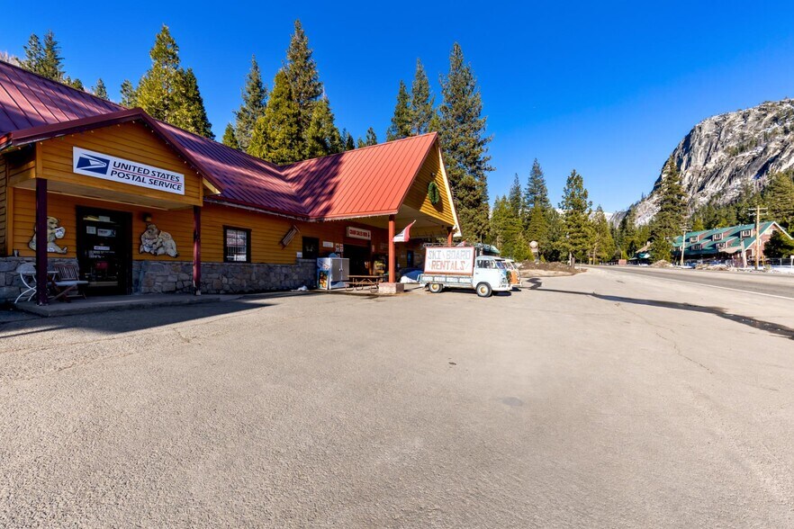 17481 Highway 50, Twin Bridges, CA à vendre - Photo du bâtiment - Image 2 de 78