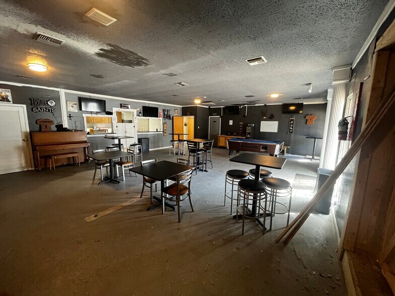 417 NE Evangeline, Lafayette, LA à vendre - Photo intérieure - Image 2 de 12