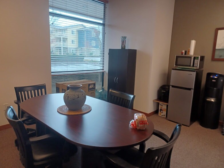 10305 196th Street Ct E, Graham, WA for lease Interior Photo- Image 1 of 9