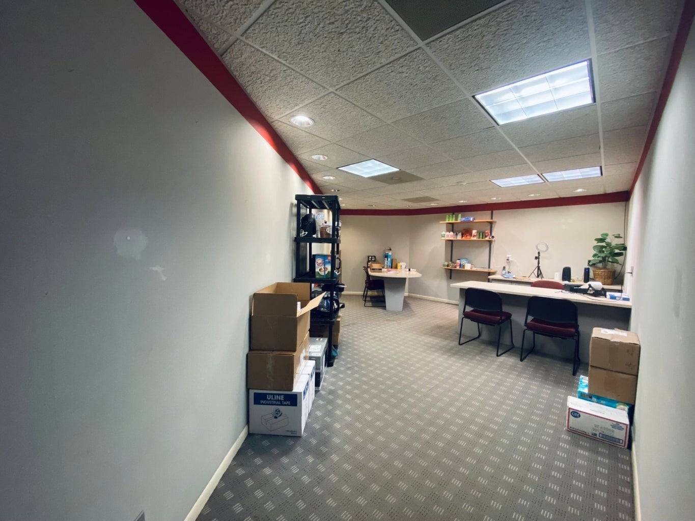 4230 W Loomis Rd, Greenfield, WI for lease Primary Photo- Image 1 of 17