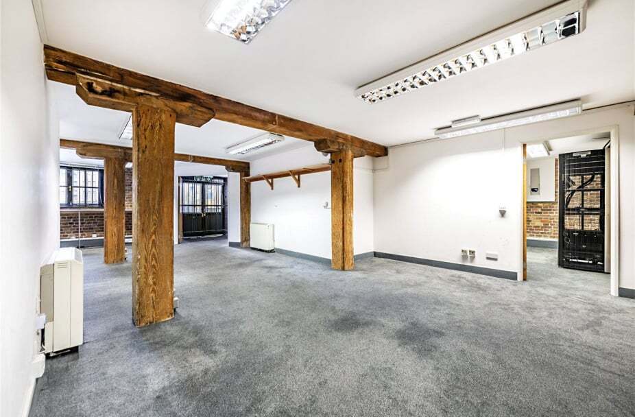 13 Mill St, London for lease Interior Photo- Image 1 of 9